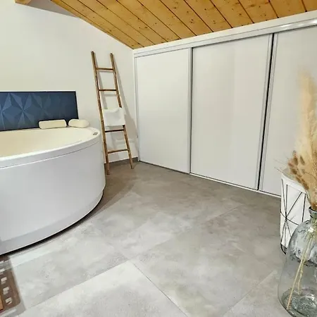 Le Bon'abry #balneo#terrasse#garage Dom wakacyjny *